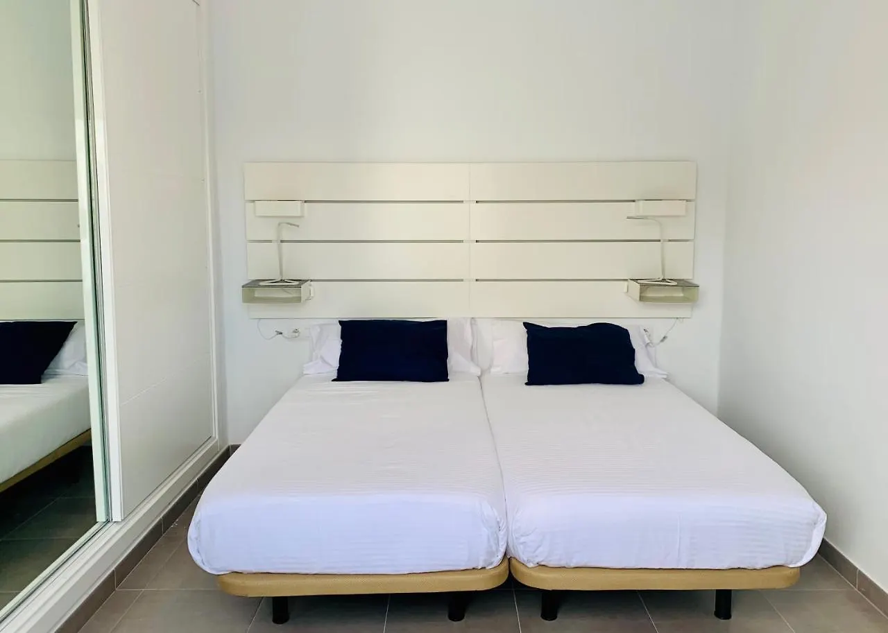 Апарт-отель Apartamentos Zalabar Тиас Испания