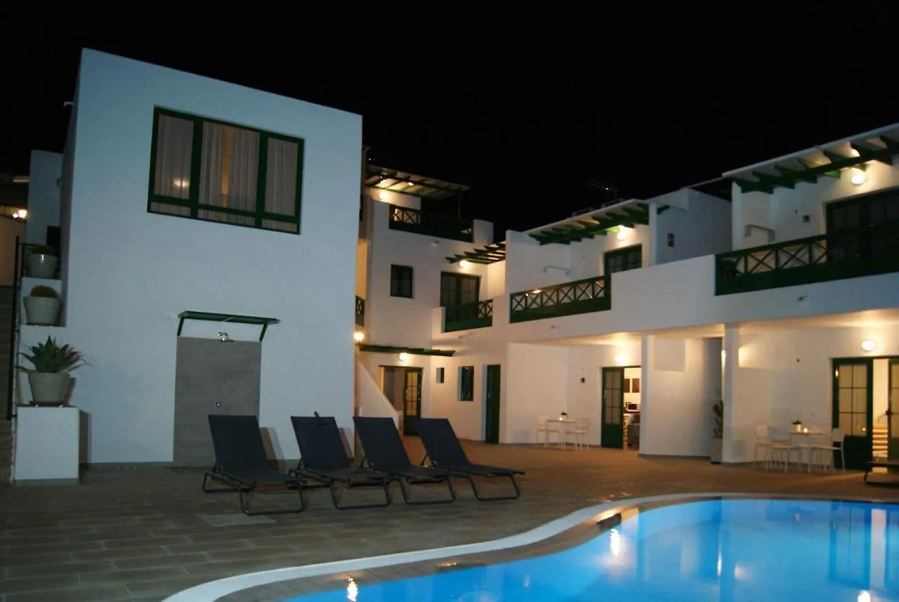 Apartamentos Zalabar Тиас Испания