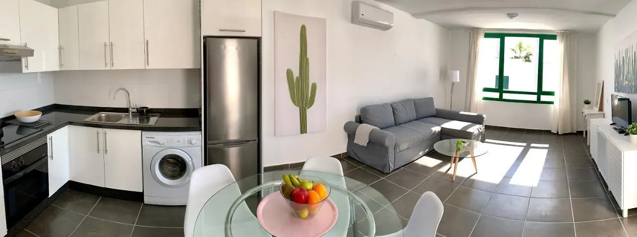Apartamentos Zalabar Тиас Апарт-отель