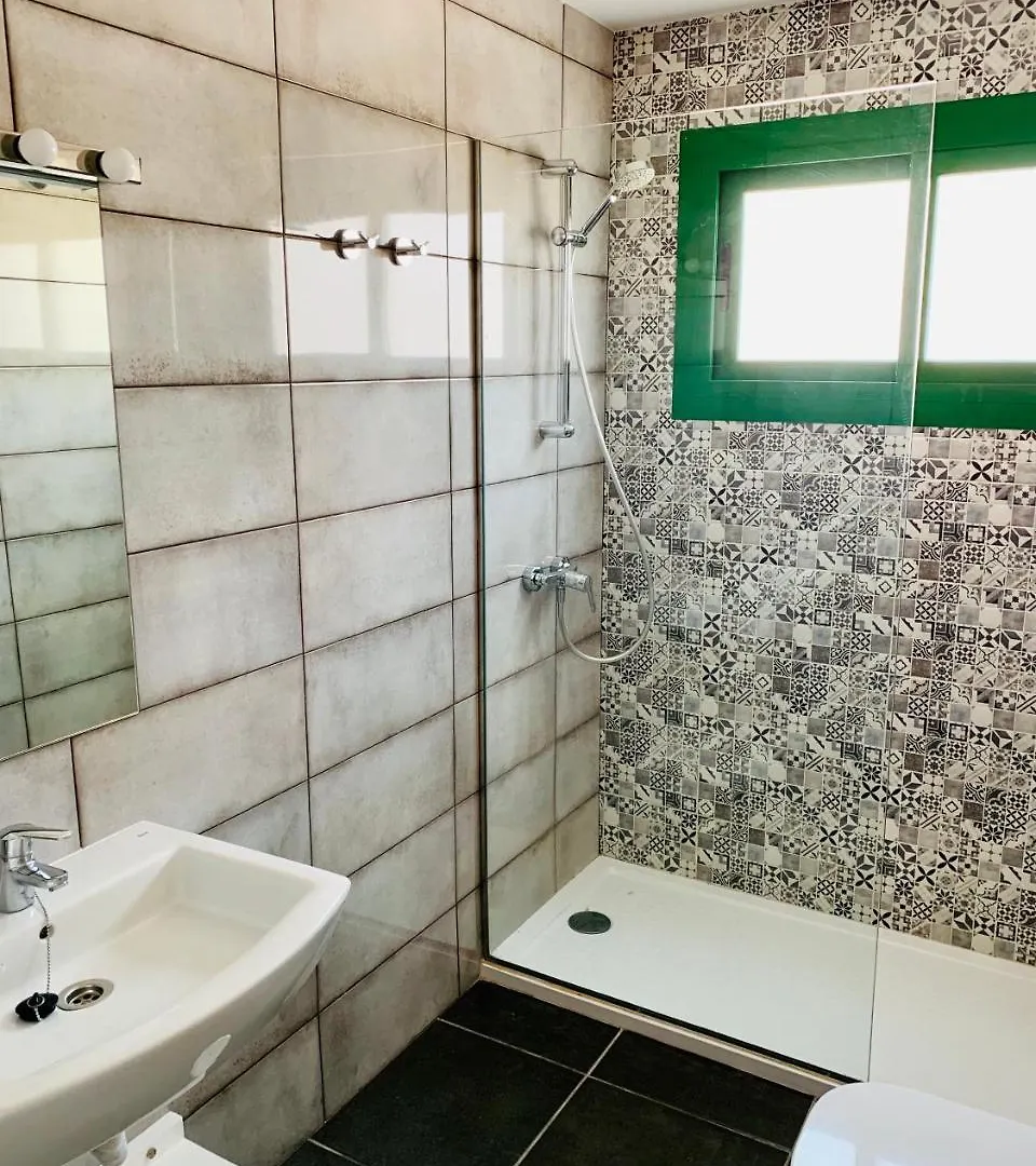 Apartamentos Zalabar Тиас